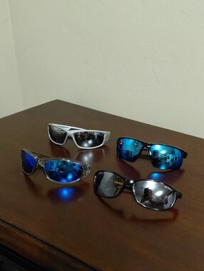 Foster Grant Sunglasses Set Of 4